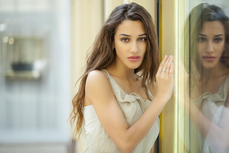 Beautiful Brunettes Pics Beautiful Brunettes Pics